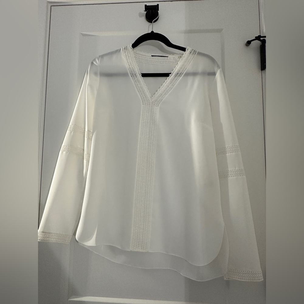 Elie Tahari Cream Lace Accent Blouse